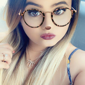 Meet your Posher, Nineliz_